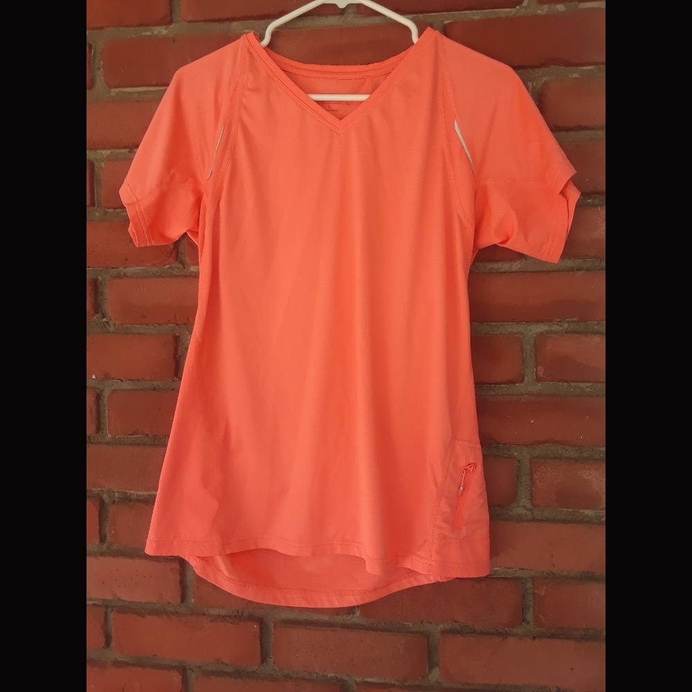 Kirkland Signature|Active Yoga V Neck Tee
